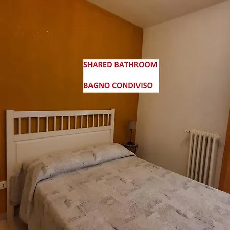 Casa Del Pozzo Pensión *