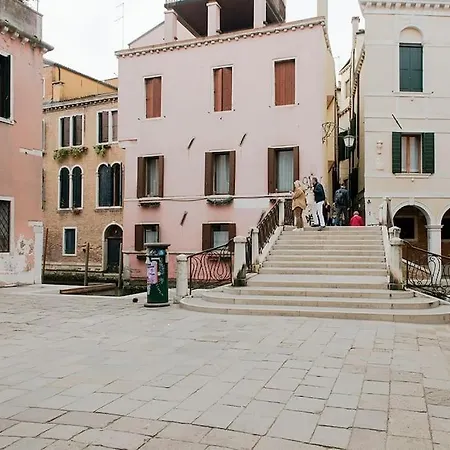 Delightful At 5 Mins From Rialto Bridge Apartment Venice