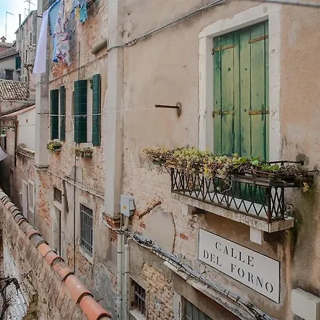Apartment Delightful At 5 Mins From Rialto Bridge