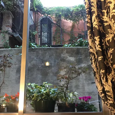 Venetian Dream Apartment *