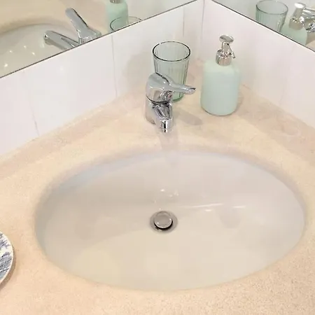 Holiday home Erbe Canal View Private House Venice