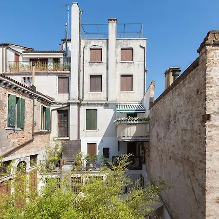 Apartament San Marco Bell Tower House *