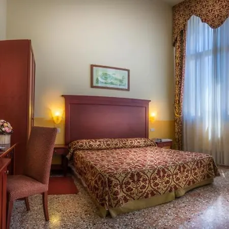 Palazzo Marcello Al Sole 3* Венеция
