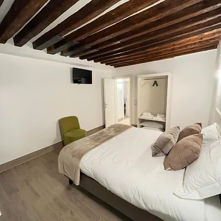 Ca' Briani Apartment *