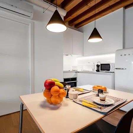 Apartment Mel House