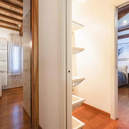 San Marco Luxury Loft With Terrace Apartment Venice