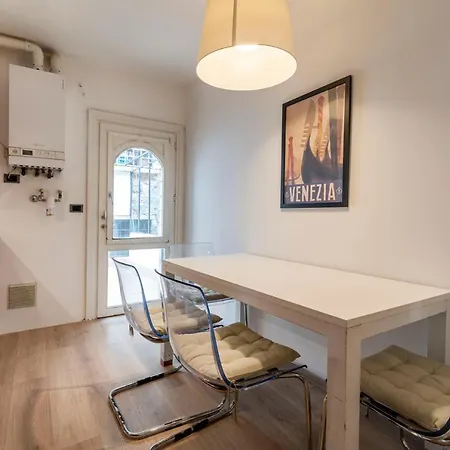 Ca' Del Sol Apartment *