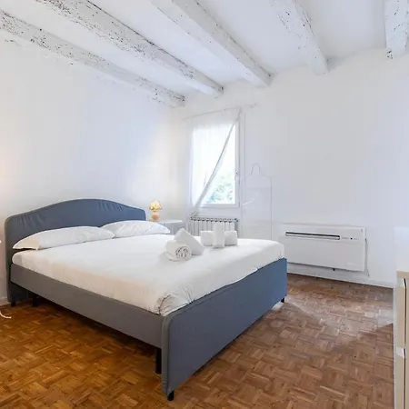 Ca' Del Sol Apartment
