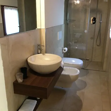 Patatina Oda ve Kahvaltı 3*