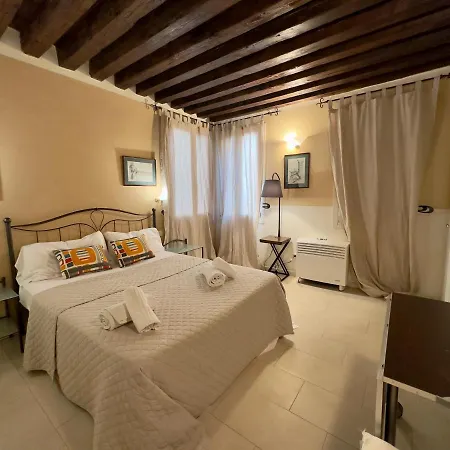 First Dream Guest house *