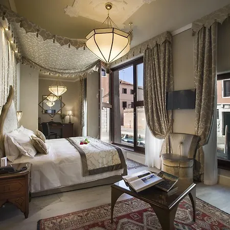 Ai Mori D'oriente Hotel Venedig