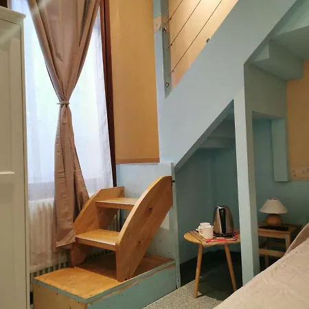 In Suite&apartments 2* Venedig
