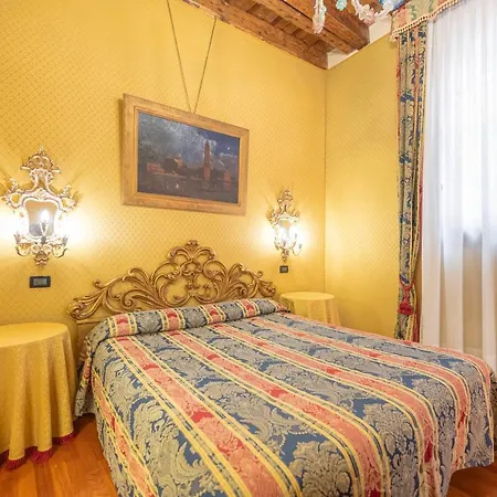 Bed & Breakfast Ca Valeri 3*