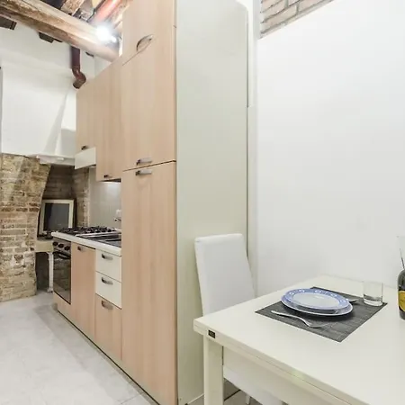 Apartment Sweet *