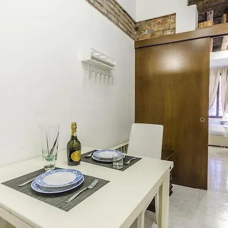 Sweet Apartment *