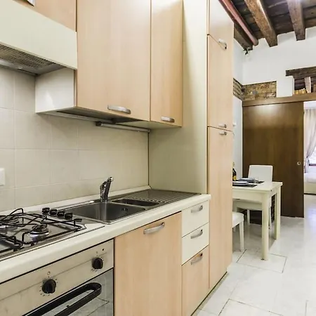 Sweet Apartment *