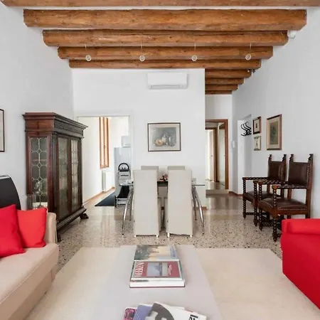 Palazzo San Samuele - Elegant In San Marco