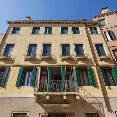 Apartment Palazzo San Samuele - Elegant In San Marco