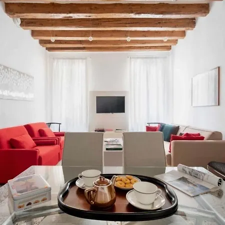Palazzo San Samuele - Elegant In San Marco Apartment *