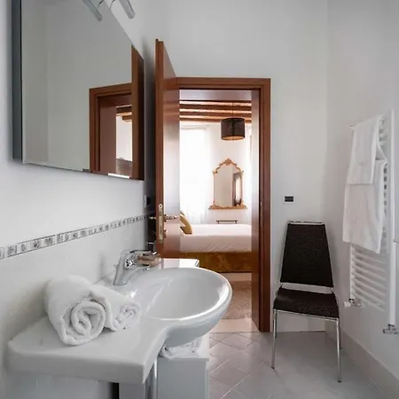 Apartment Palazzo San Samuele - Elegant In San Marco *