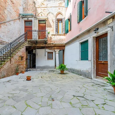 Cannaregio Romantic View