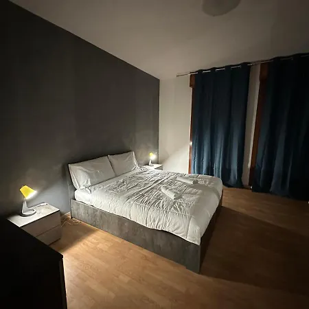 Leone D'oro 2 - Milano Street Penzion *