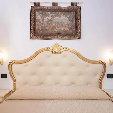 Guest house Alloggi Ss Giovanni E Paolo Venice