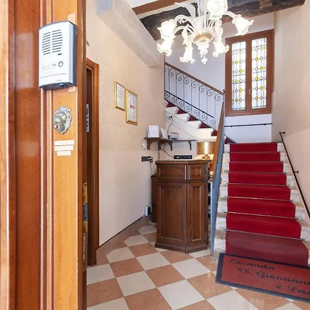 Guest house Alloggi Ss Giovanni E Paolo