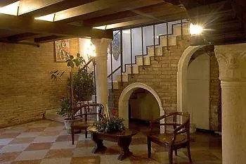 Отель Palazzo Marcello Al Sole 3*