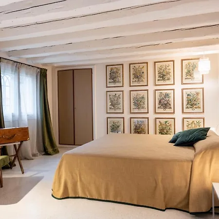 Palazzo Borgoloco * Venice