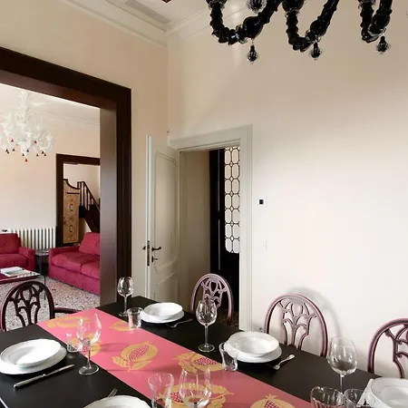 Apartment Celestina Grand Canal