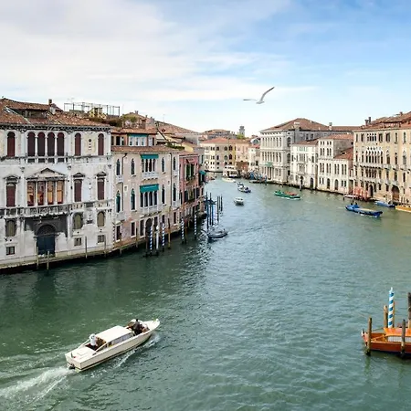 Celestina Grand Canal