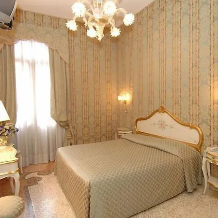 Residenza San Maurizio 3*