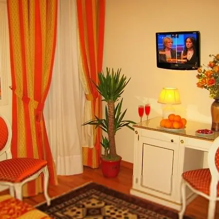 Hotel San Luca 3*
