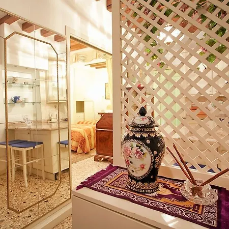 Hotel San Luca 3*