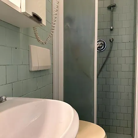 Venice Guest House Konukevi *