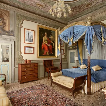 Apartment Imperiale Piano Nobile Venice