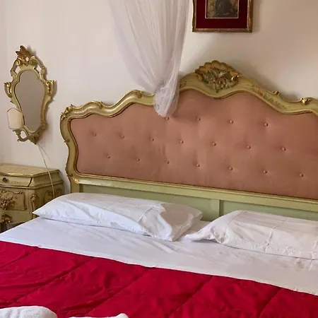 Eagle's Nest * Veneza