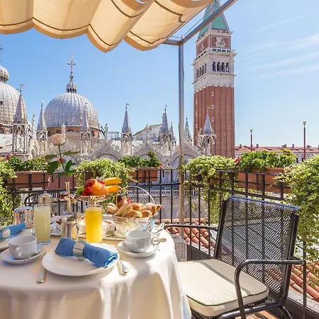 Hotel Concordia Venice
