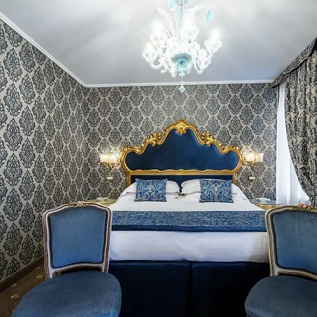 Concordia Hotel 4*