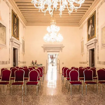 Hotell Nhc Grand Dei Dogi Venedig