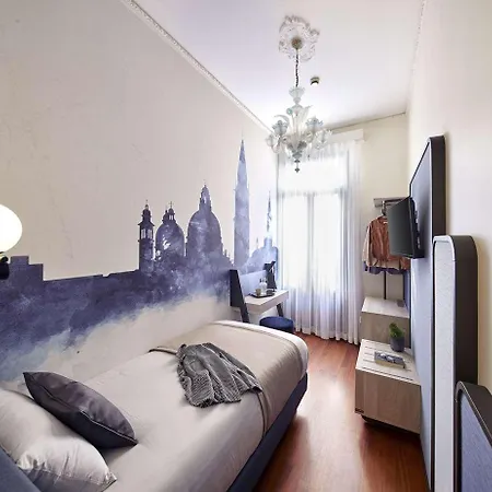 Unahotels Ala *