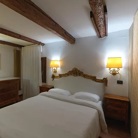 Apartament Lalux *