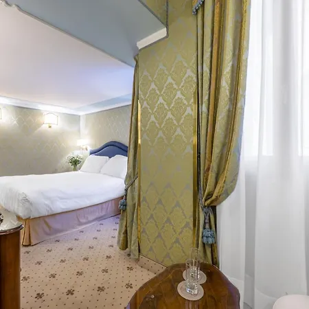 Colombina Hotel 4*
