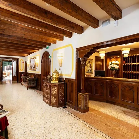 Ai Mori D'oriente Hotel