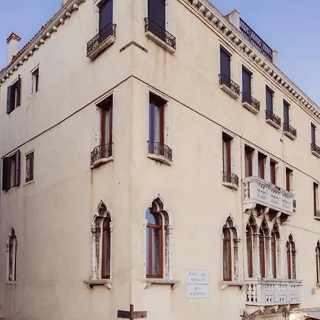 Ca' Navagero Apartment *