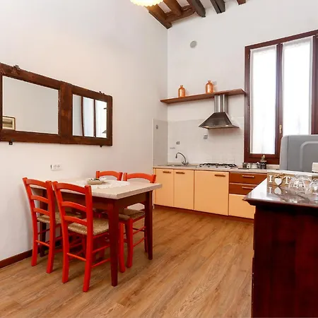 Lägenhet Flat With Canal View Near San Marco Venedig