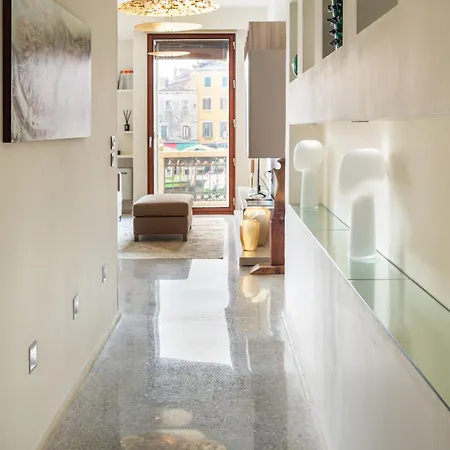 Grand Canal Luxury With Terrace R&r Venice
