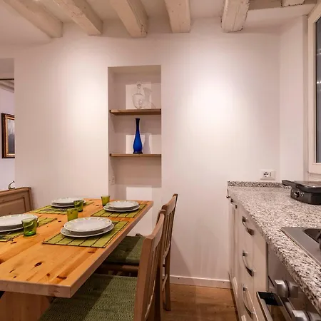 San Samuele Centro+ Wellness Pool Jacuzzi Apartment Venedig