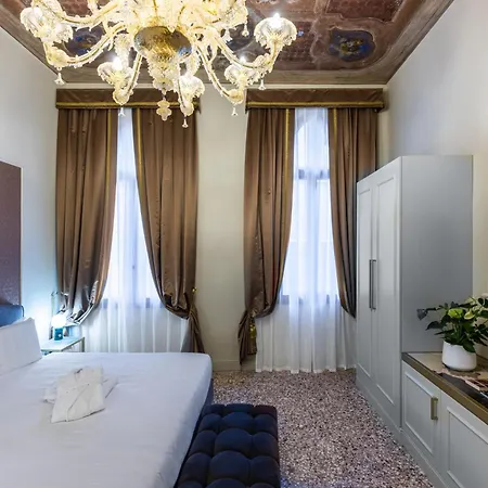 Doni Hotel 4*
